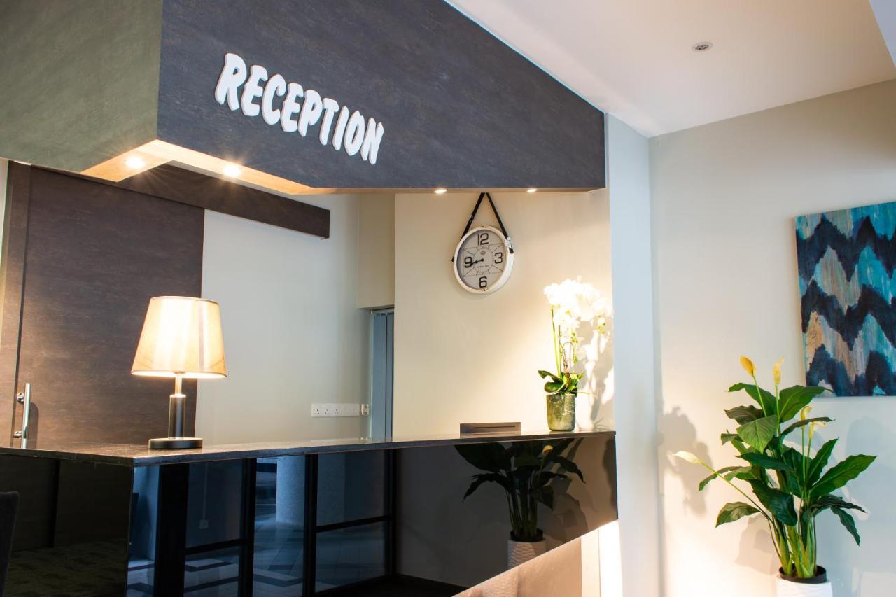 Glex Hotel Signature ยะโฮร์บาห์รู ภายนอก รูปภาพ
